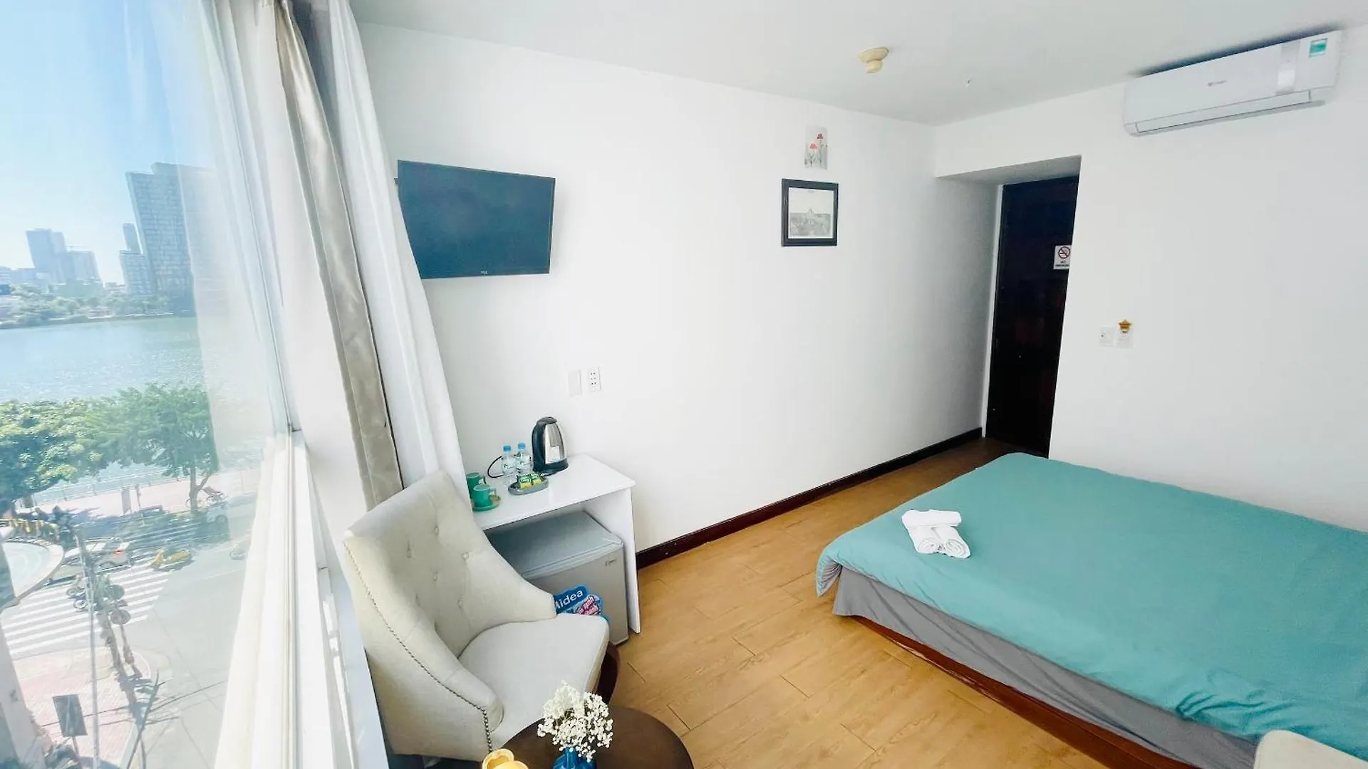 Onestar Danang Riverside 2*, Đà Nẵng